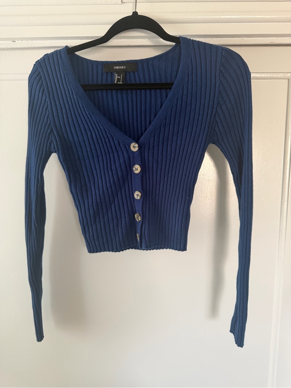 Forever 21 Blue Ribbed V-Neck Button-Front Crop Top